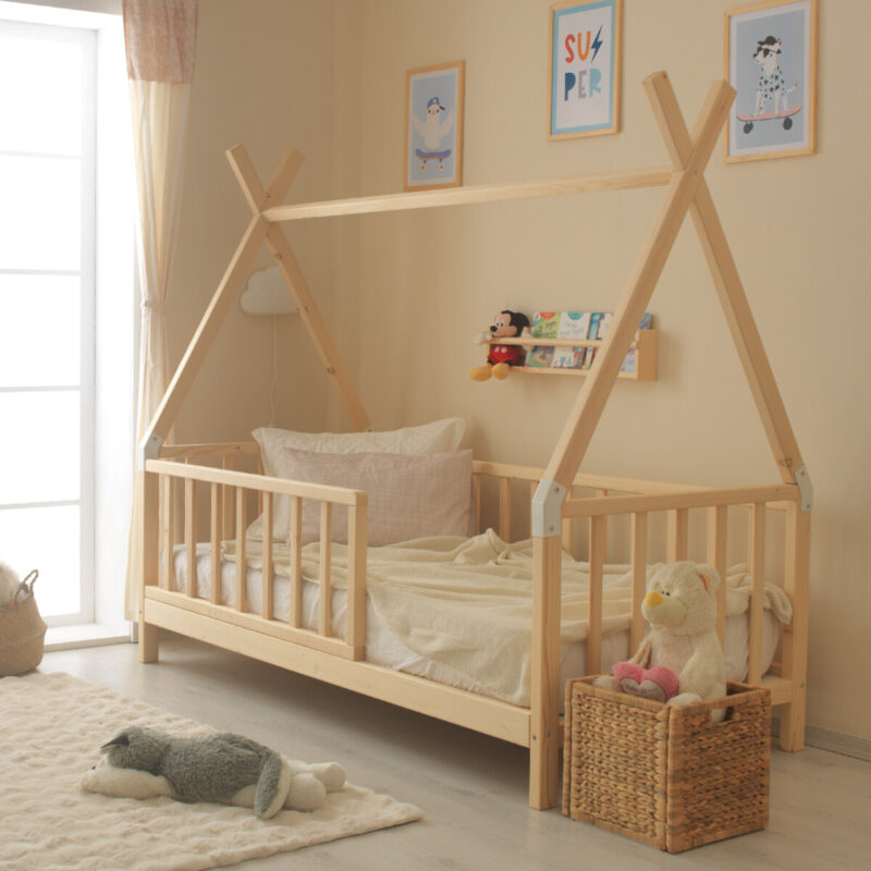 Dare Çatılı Montessori Yatak