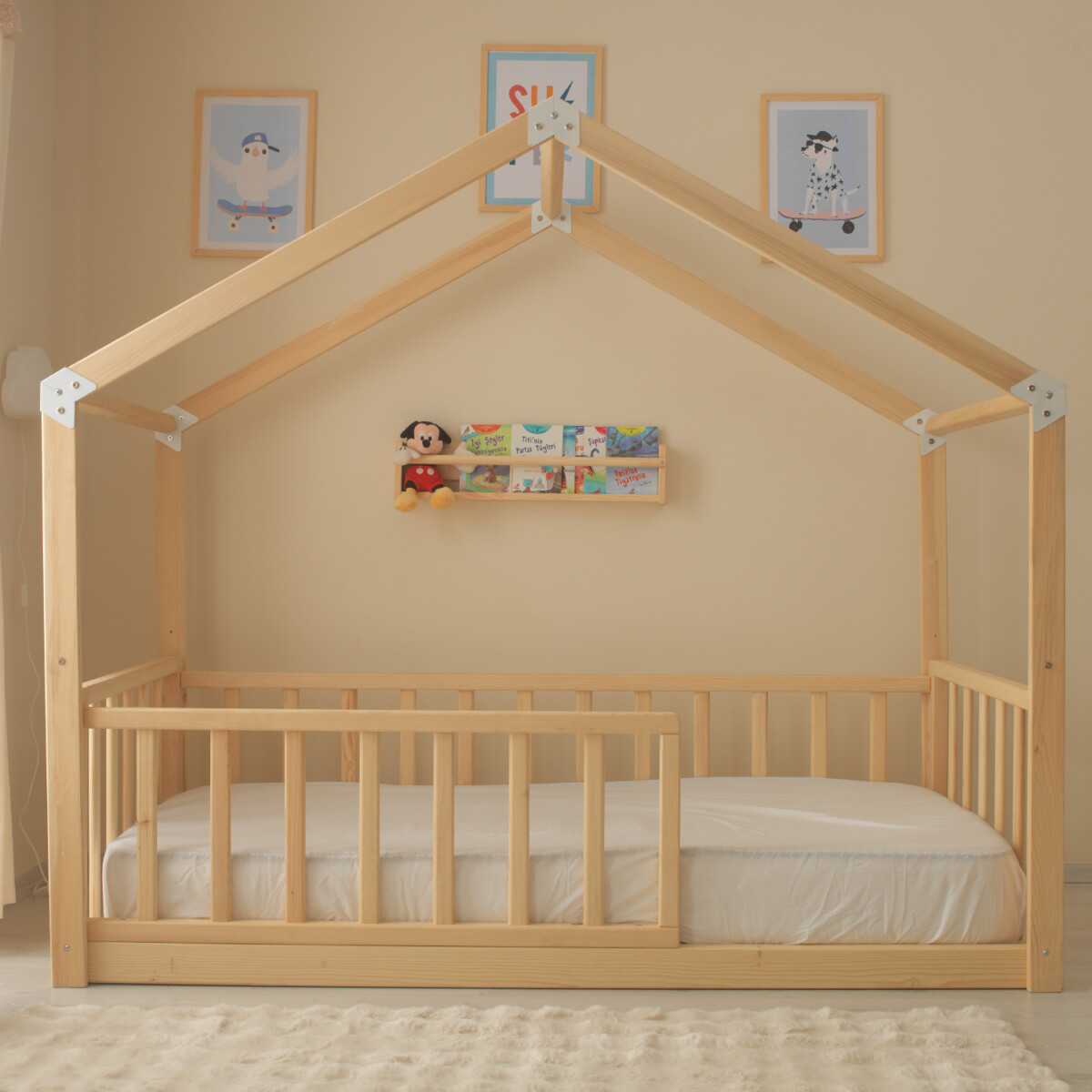 Eagle Çatılı Montessori Yatak